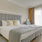 Hotel & Trzy Wyspy 3*