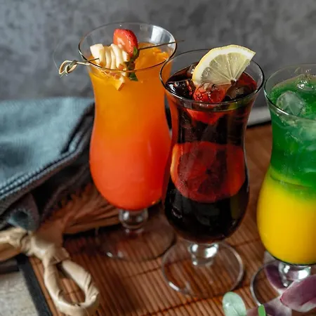 & Trzy Wyspy 슈비노우이스쳬