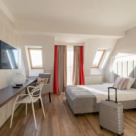 & Trzy Wyspy 호텔 3*