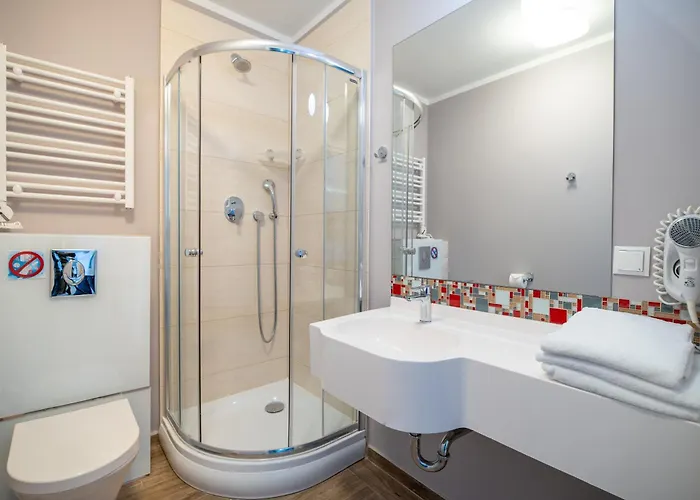 Otel & Trzy Wyspy 3*